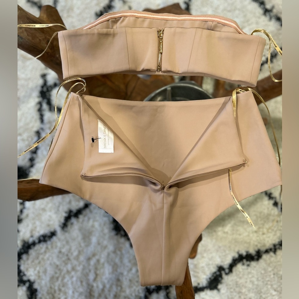 Bronx and Banco Two Piece Set - Picture 4 of 11